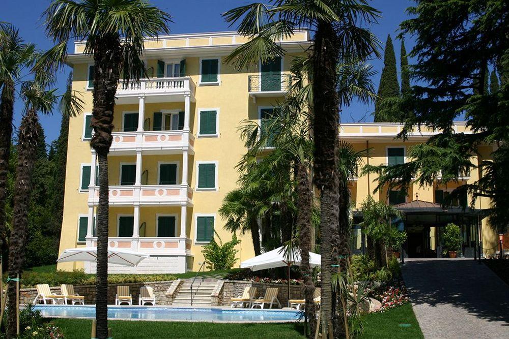 Villa Sofia Hotel Gardone Riviera Exterior foto
