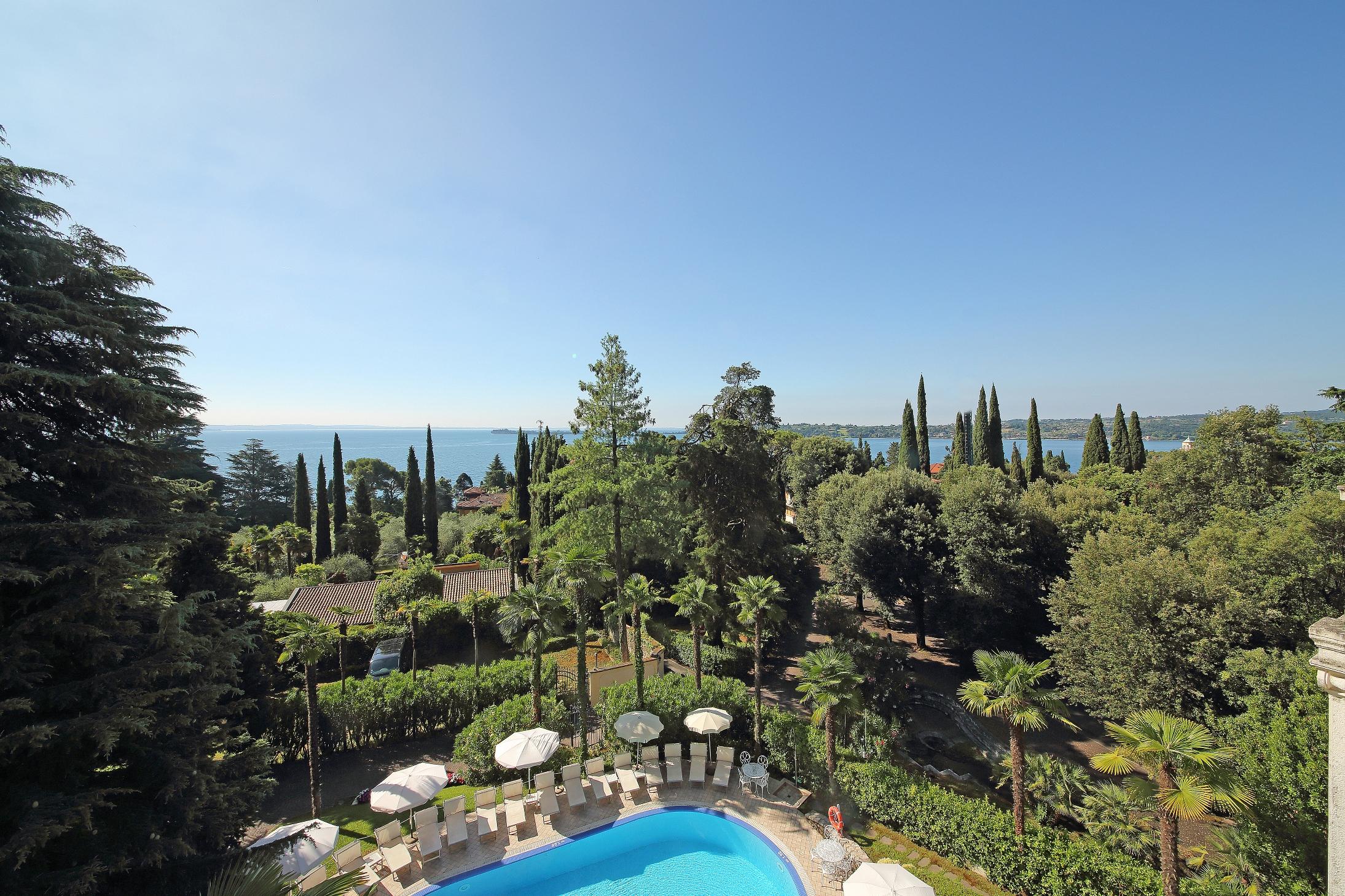 Villa Sofia Hotel Gardone Riviera Exterior foto