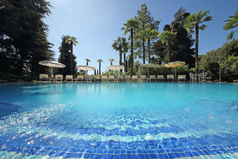 Villa Sofia Hotel Gardone Riviera Exterior foto