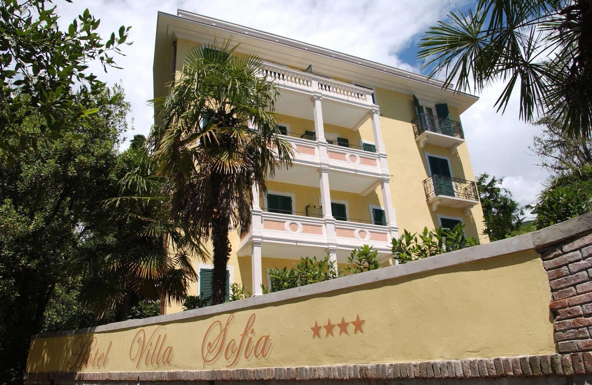 Villa Sofia Hotel Gardone Riviera Exterior foto