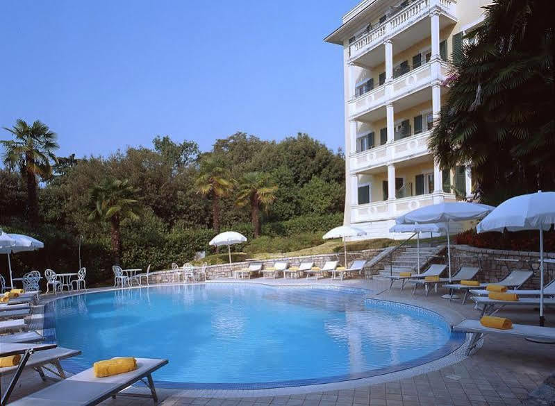 Villa Sofia Hotel Gardone Riviera Exterior foto